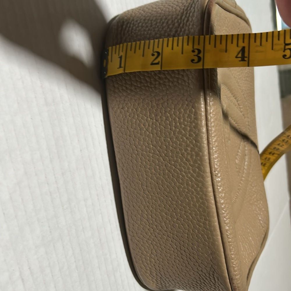 Gucci Beige Leather Crossbody Bag - Picture 15 of 15